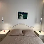 Modern Artdeco Citycenter 2 דירה קורצ'ה