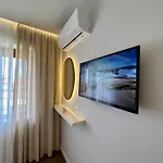 Modern Artdeco Citycenter 2 קורצ'ה