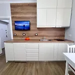 Modern Artdeco Citycenter 2 קורצ'ה