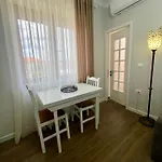 Modern Artdeco Citycenter 2 דירה *