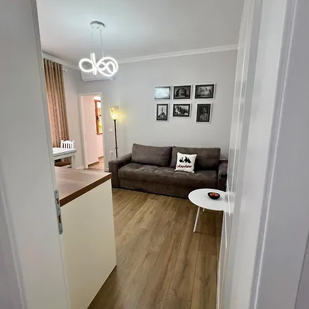 Modern Artdeco Citycenter 2 *