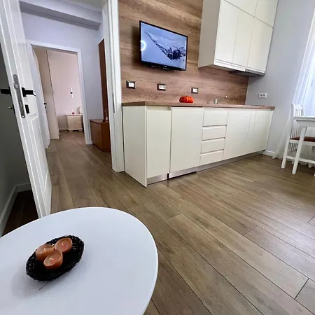 Modern Artdeco Citycenter 2 Apartment *