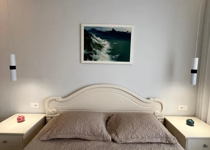 Modern Artdeco Citycenter 2 Apartamento Korce