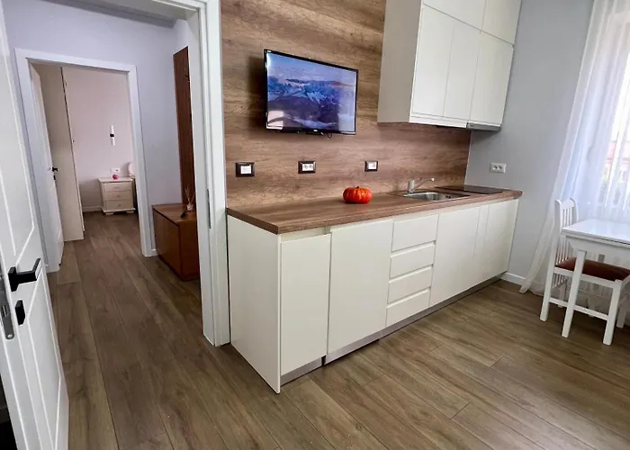 Modern Artdeco Citycenter 2 *