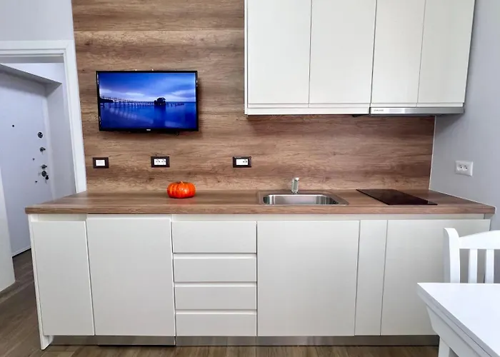 Modern Artdeco Citycenter 2 Korce